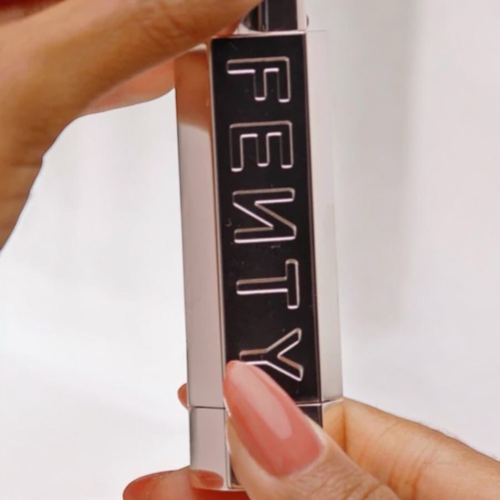 FENTY ICON ~ THE CASE ~ Refillable Lipstick Case in Metallic Nude New In Box - Picture 6 of 9